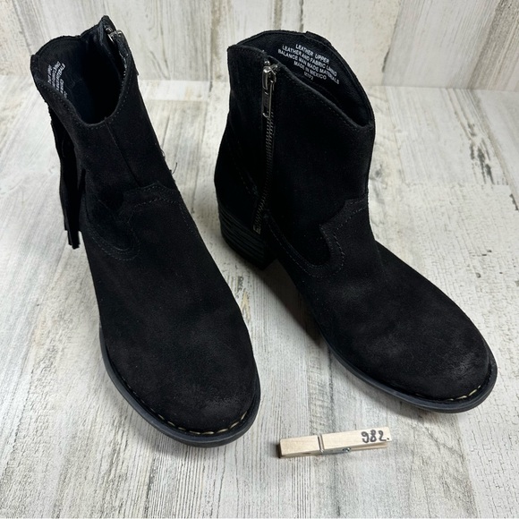 NEW Born Women's Alondra Comfort Western Booties #982 - Picture 5 of 13